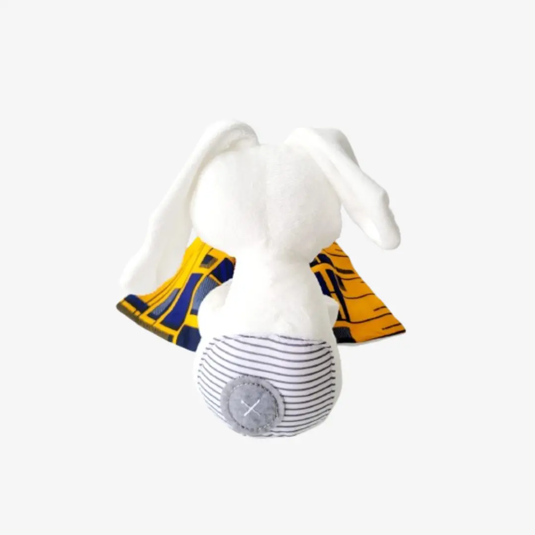 Vue de dos du Bunny Wax TANZURA– doudou lapin en matière douce. Cette peluche pour bébé allie originalité, douceur et authenticité, idéale pour un cadeau de naissance.