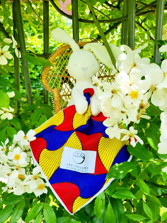 Bunny Wax AMORIA – doudou lapin artisanal pour bébé, en tissu wax coloré et minky doux, idée cadeau de naissance originale Les Trésors d’Elikya